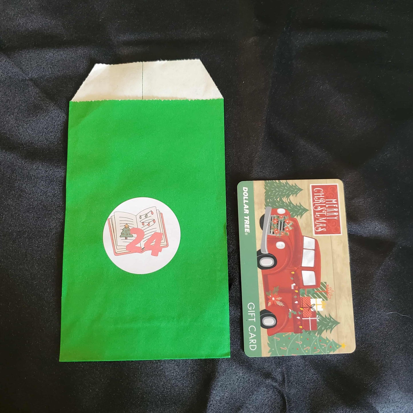 Holiday - Advent Kit- Bookish- Set of 24